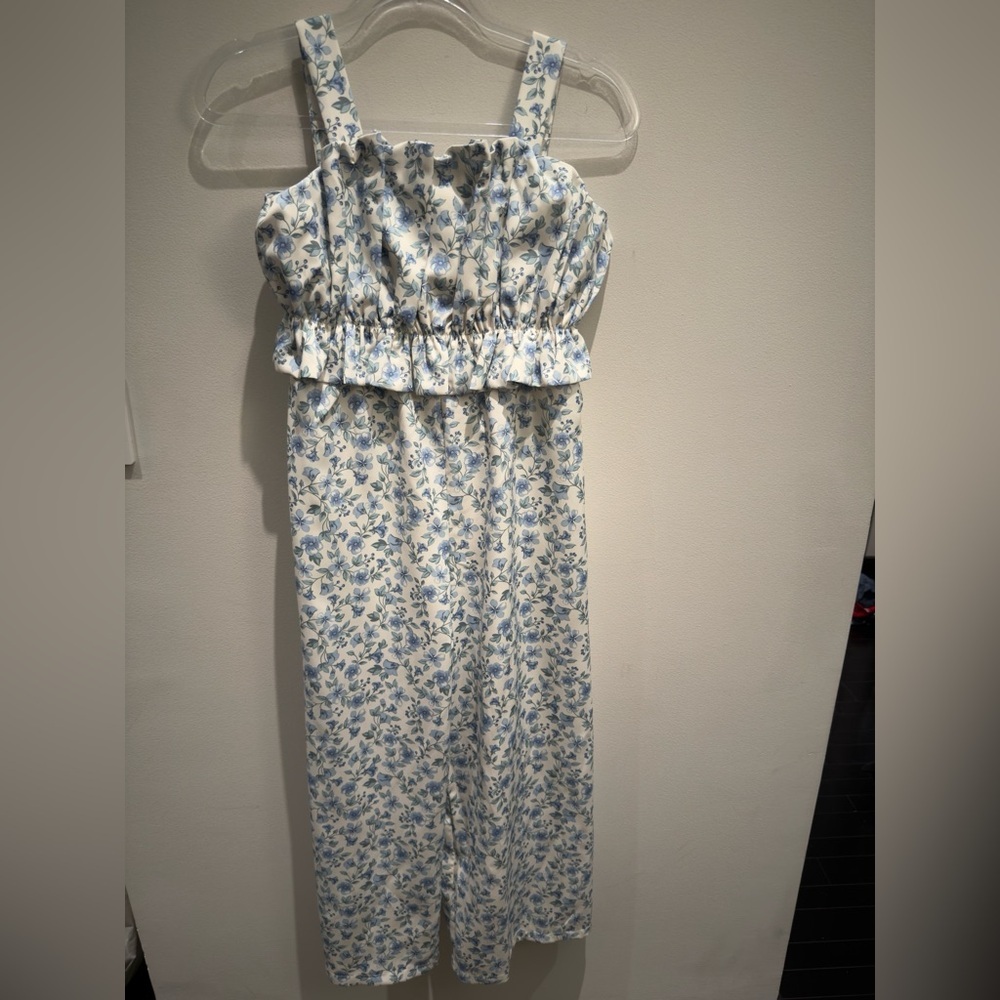 NWT- Cynthia Rowley Blue and White Floral Jumpsuit Size 12